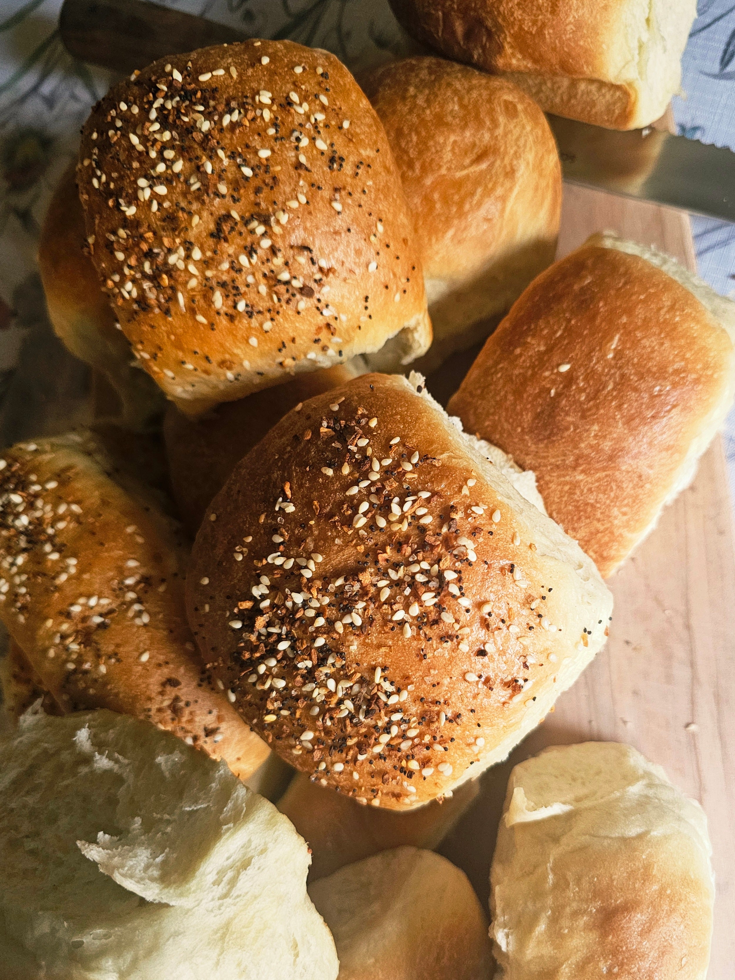 Hamburger Buns- Everything